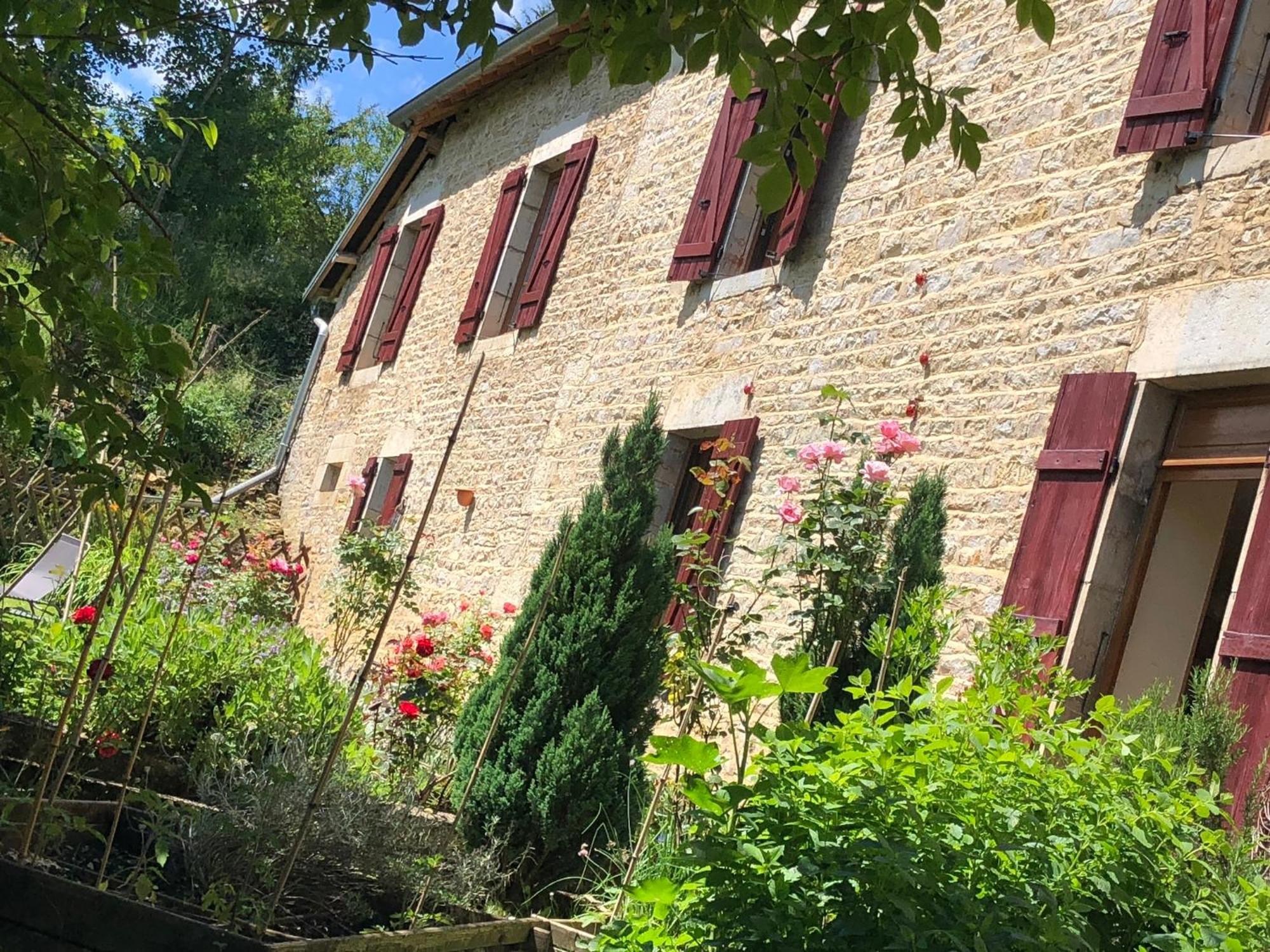 Maison Les Greniers Myon Exteriör bild