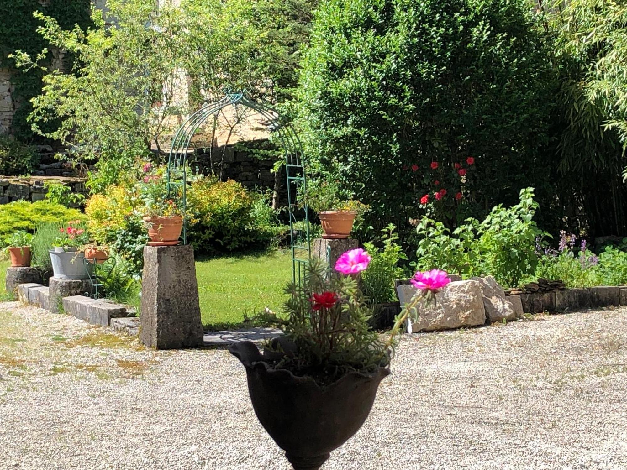 Maison Les Greniers Myon Exteriör bild